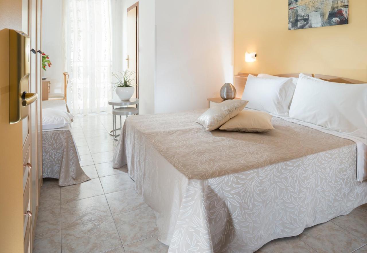Hotel Bellerofonte Rimini Ngoại thất bức ảnh