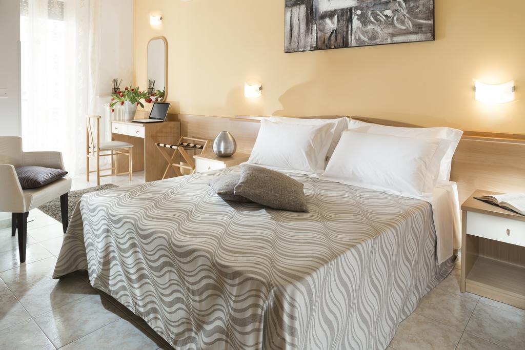 Hotel Bellerofonte Rimini Ngoại thất bức ảnh