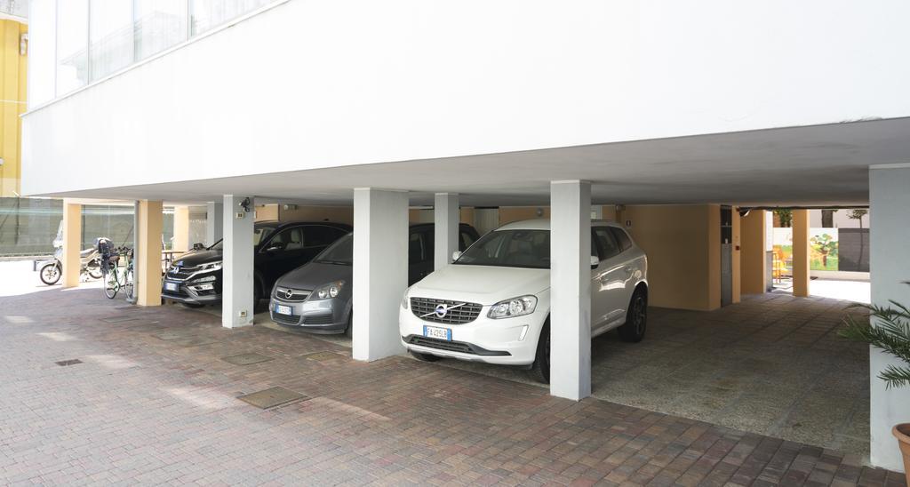 Hotel Bellerofonte Rimini Ngoại thất bức ảnh