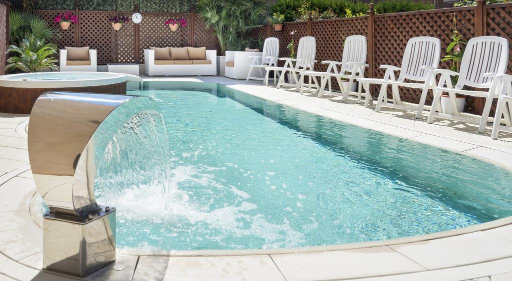Hotel Bellerofonte Rimini Ngoại thất bức ảnh